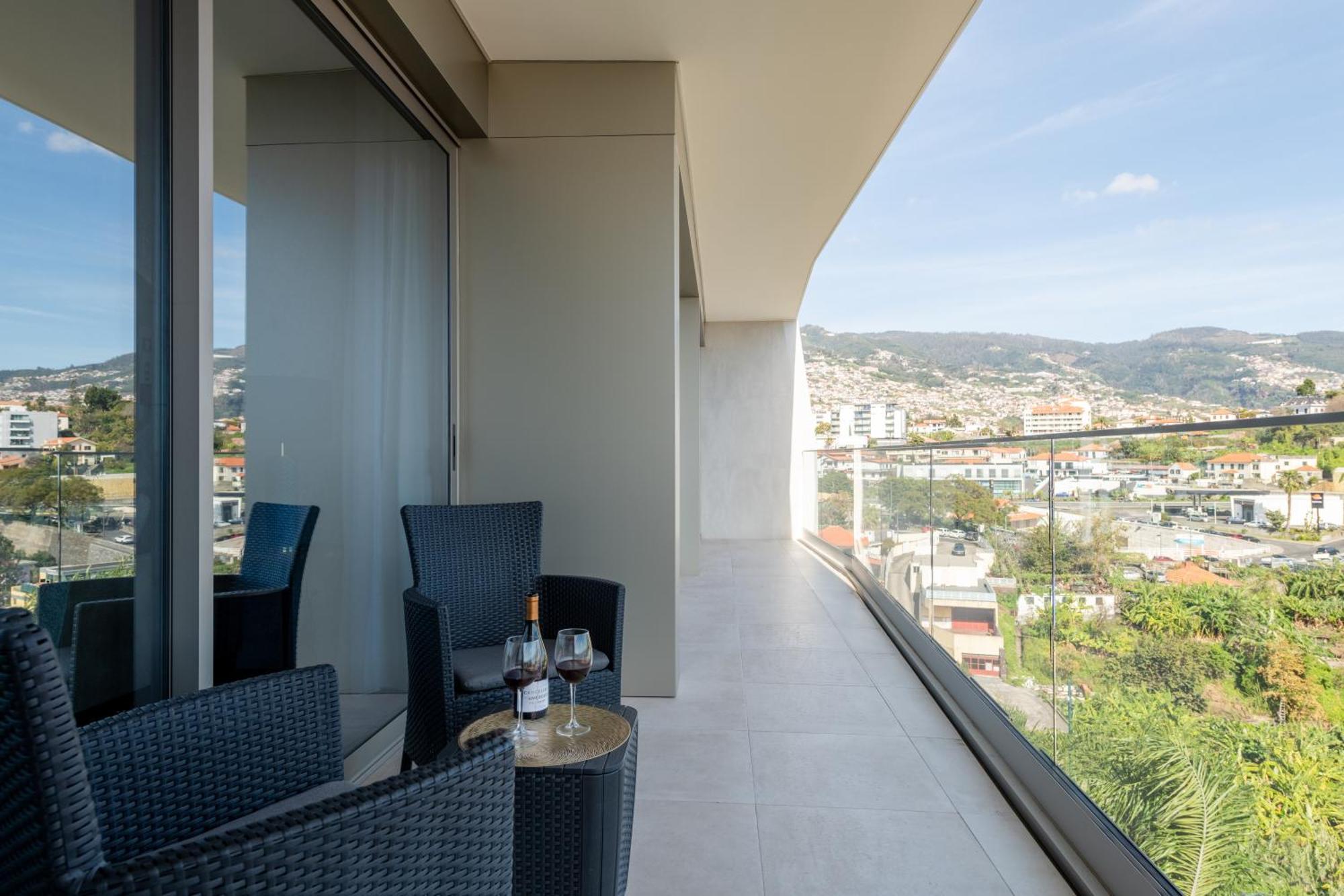The King Apartment Funchal  Exteriör bild